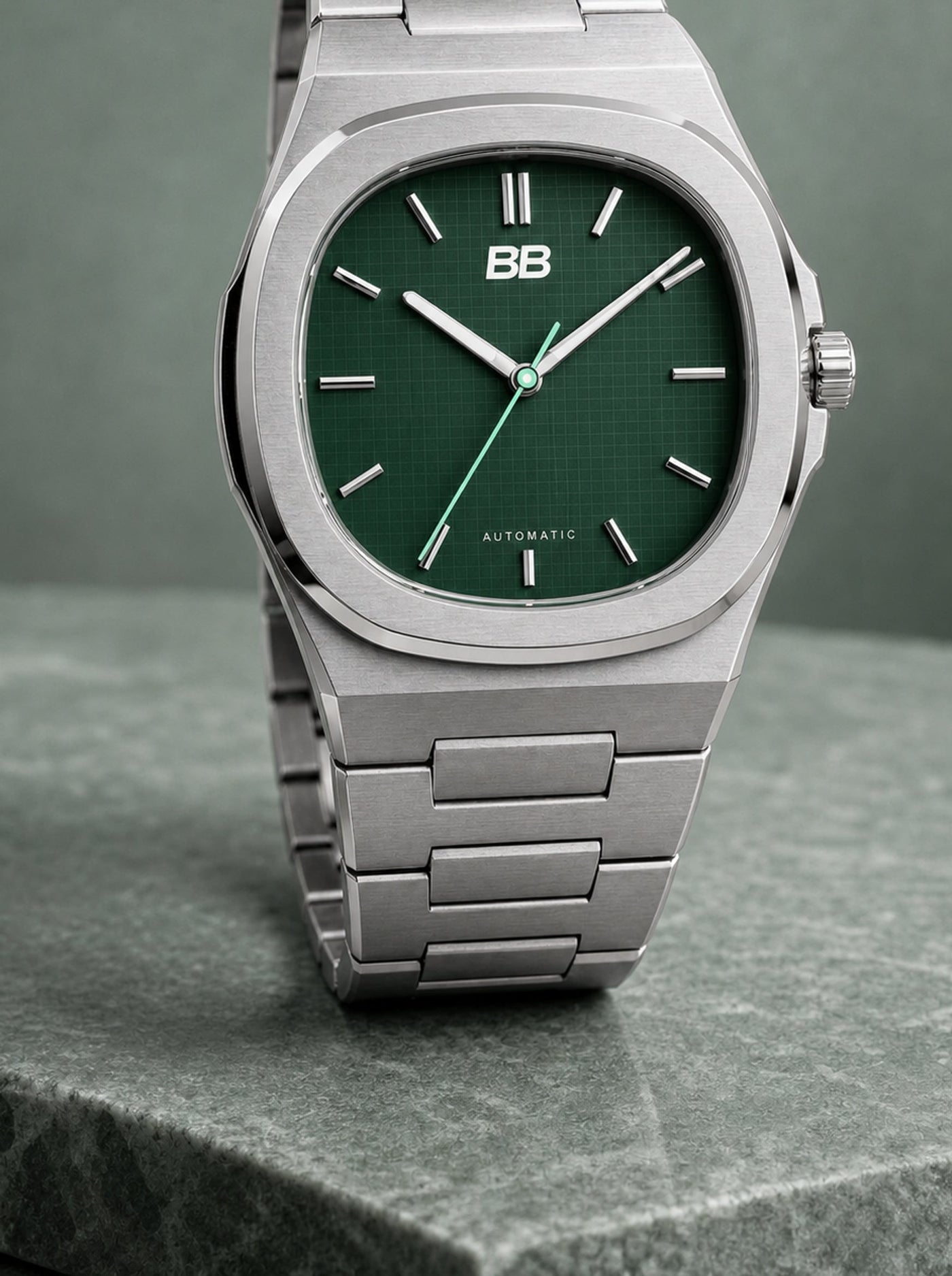 Grid 38 Deep Green dial and case detail, pre-production visualization