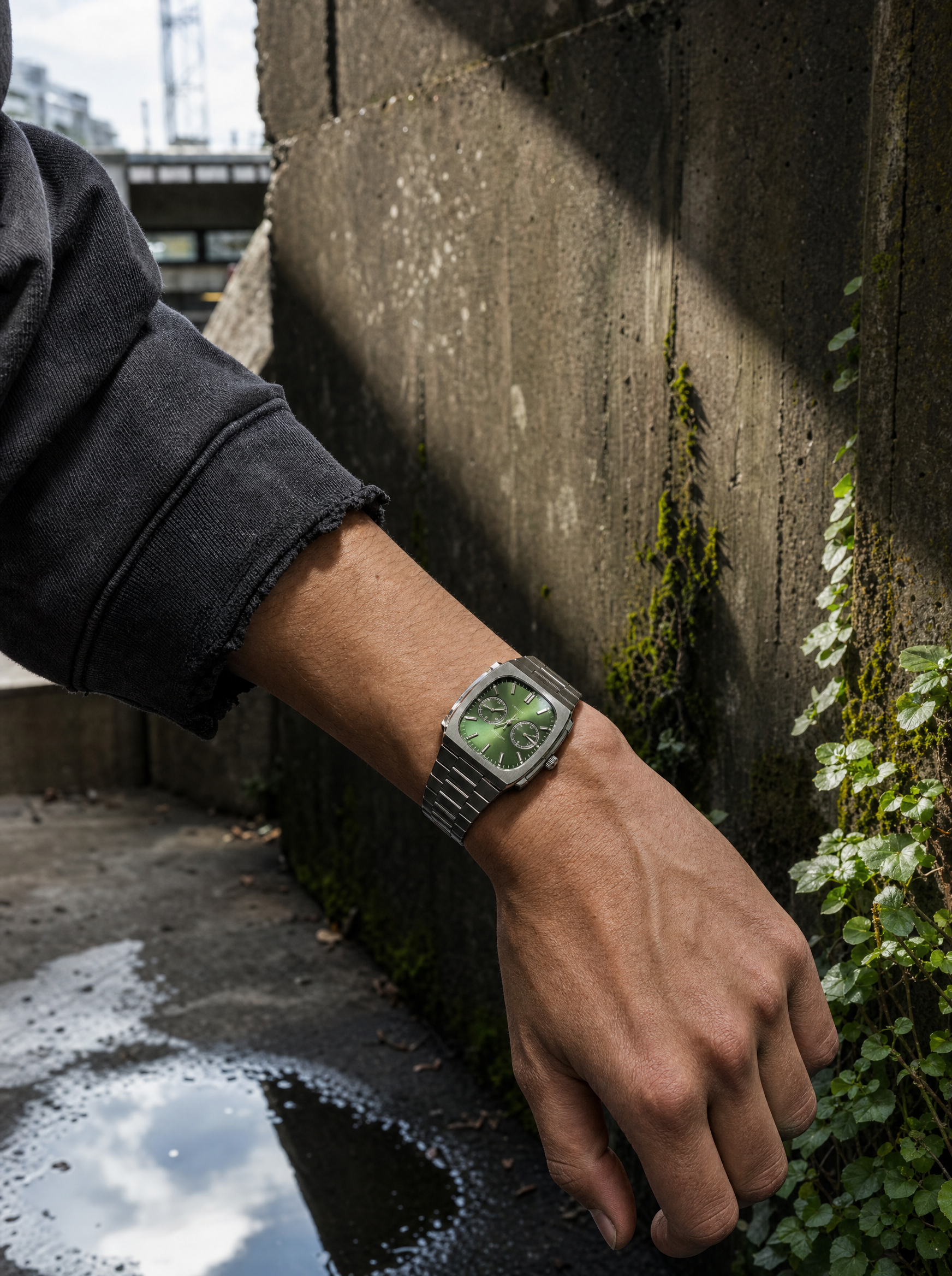 Grid 37 green dial watch design-direction concept
